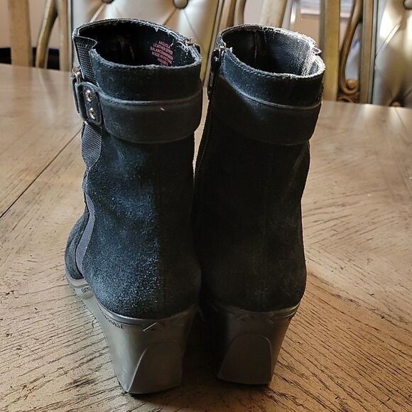 Anne Klein Sport size 7.5 zip up boots 🖤 - Picture 8 of 11
